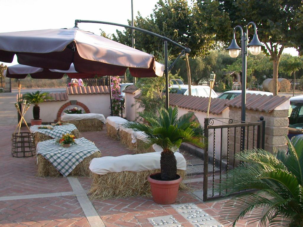 Agriturismo Torre Cristina Aprilia Kültér fotó